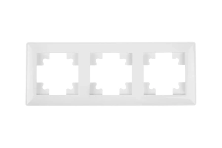Рамка 3-местная белая Катрин Stekker Feron